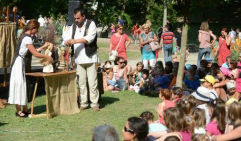 Ládafia Bábszínház