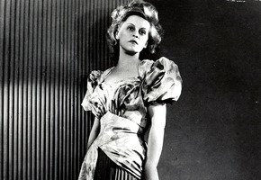 Szellemidézés - Dajka Margit