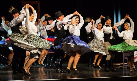 Jeles napi ünnepi szokások