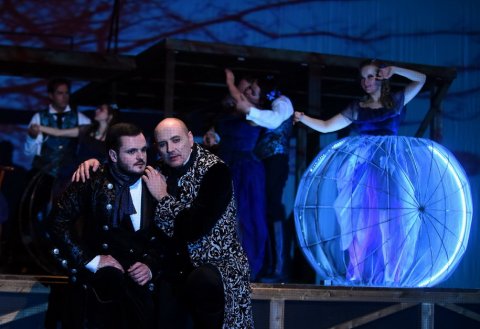 A HALLEI KIRURGUS / ACIS ÉS GALATEA