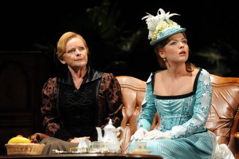 RÉGIMÓDI TÖRTÉNET