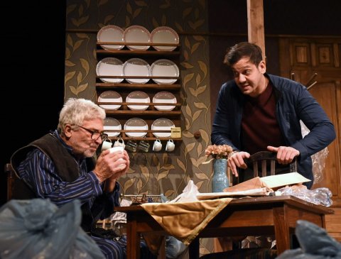 Szép jó estét, Mr. Green!