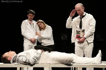 Kaputt -halálkabaré