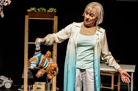 A Sötétben Látó Tündér 02