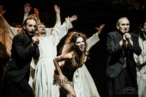 Sztárcsinálók Sztárcsinálók