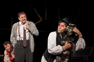 Komámasszony, hol a stukker?