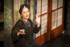 PÉTER, AVAGY SZÉLHÁMOS KERESTETIK!