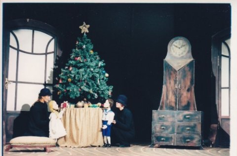 Az elveszett szaloncukor Az elveszett szaloncukor