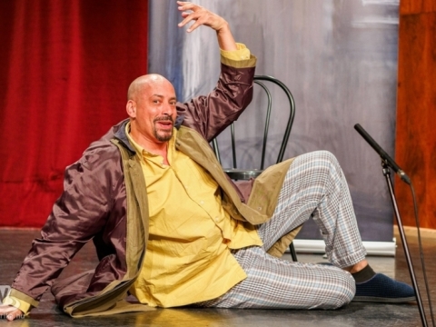 Szénakutyák - képzeletbeli dokumentumjáték Weöres Sándor macskájáról