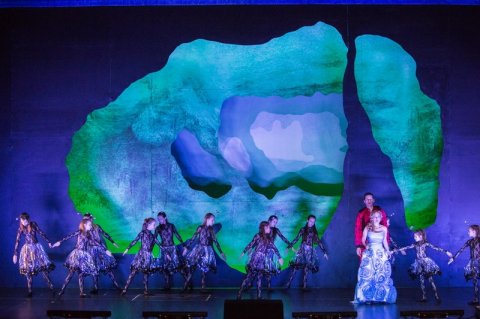 Leánder és Lenszirom Leánder és Lenszirom