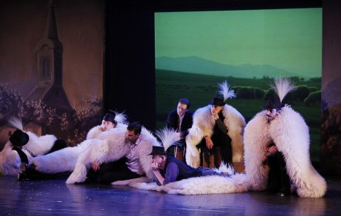 Táncoló tavasz: Folklór-kalendárium I. 