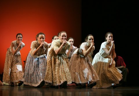 Zene-Bona, Szana-Szét