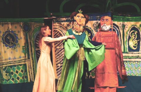 A szóló szőlő, mosolygó alma, csengő barack - avagy Katinka kertje A szóló szőlő, mosolygó alma, csengő barack - avagy Katinka kertje