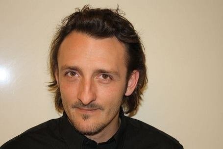 Szerb séta Karácsonyi Zoltánnal, a Vígszínház művészével Szerb séta Karácsonyi Zoltánnal, a Vígszínház művészével