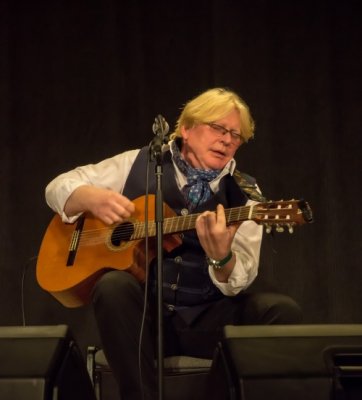 Esszencia borszínház