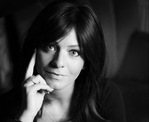 Kávéházi esték - Anna öröksége