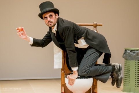 Az Egérlyuk: Párbeszéd Dosztojevszkijjel