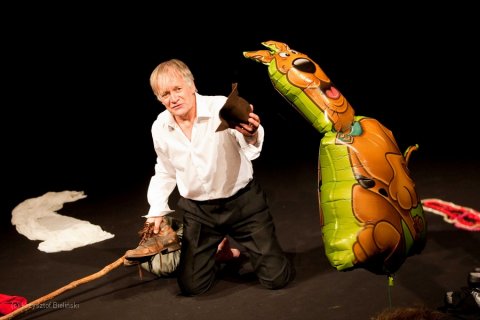 SHAKESPEARE FOREVER!