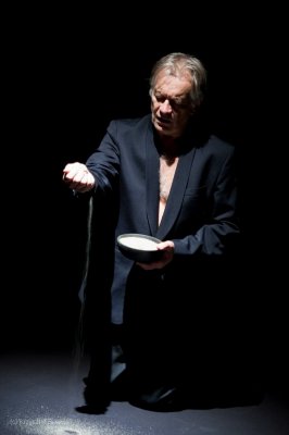 SHAKESPEARE FOREVER!