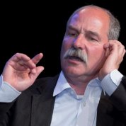 Berecz András ének- és mesemondó estjei 