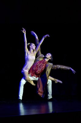 A fából faragott királyfi