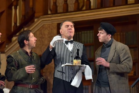 A tizedes meg a többiek 03