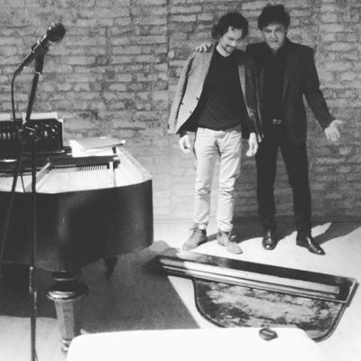 Szemgödrünkben kihűlt ezüst