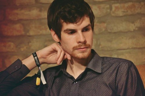 A FÉLonline.hu bemutatja: Kovács Kristóf estje A FÉLonline.hu bemutatja: Kovács Kristóf estje