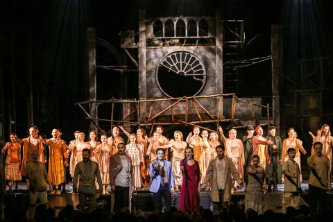 A Notre Dame-i toronyőr A Notre Dame-i toronyőr