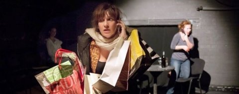 Függésben Függésben