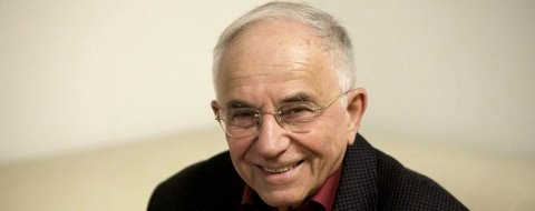 Csak ülök, és mesélek - Vitray Tamás estje Csak ülök, és mesélek - Vitray Tamás estje